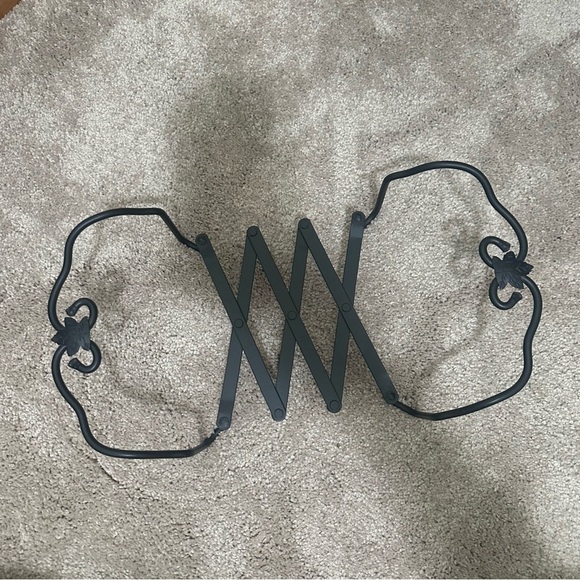 Vintage Longaberger Wrought Iron‎ Expandable Trivet Foundry Collection - Picture 2 of 4